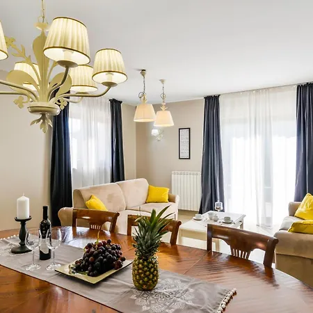 Villa Vilanija *