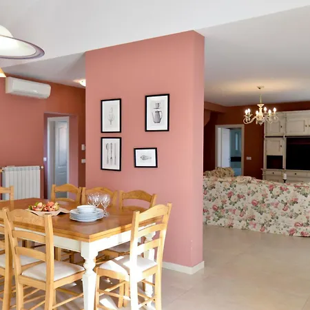 Villa Vilanija