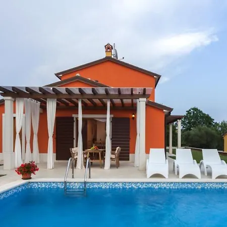 Villas Vilanija Umag